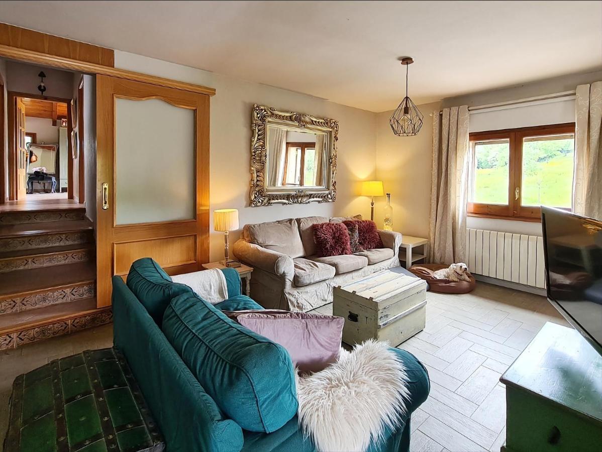 Harveys Homestay - Adults Only Mieres  外观 照片